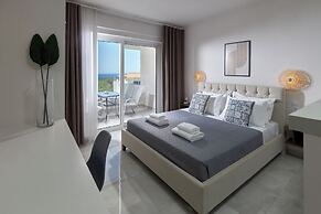 Mila Malia Suites