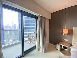 Lux BnB Paramount Tower I Burj Views