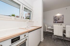 Villa Magnifica Apartments with pool