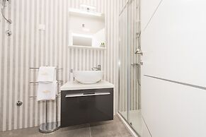 Villa Magnifica Apartments with pool
