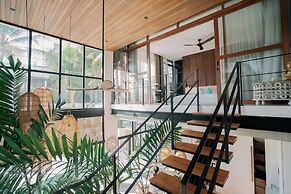 Baliwood Residence Villas by BREIG