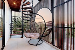 Baliwood Residence Villas by BREIG