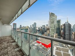 The Meridian Suites – Downtown Toronto