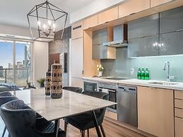 The Meridian Suites – Downtown Toronto