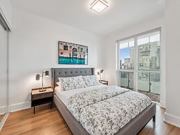 The Meridian Suites – Downtown Toronto