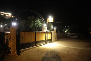 ISTLADA TAS EV APART