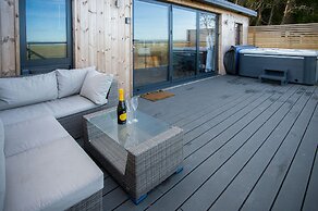 Langland Bay Lookout - Cabin - Landimore