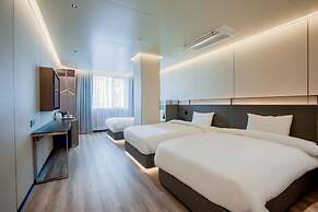 L&L Jeju Hotel