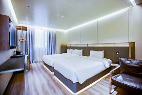 L&L Jeju Hotel