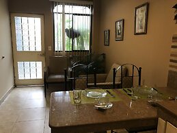El Patio Suites
