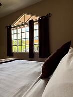 Downtown Suites