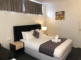 Parkside Inn Motel