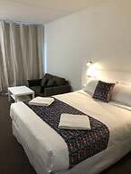 Parkside Inn Motel