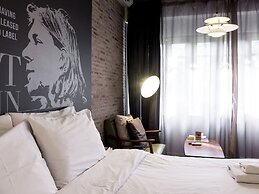Pyur Otel