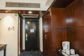 Hotel Sarina