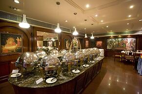 Hotel Sarina