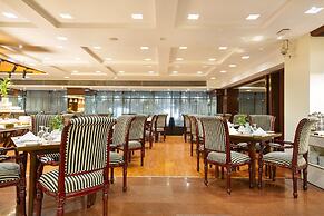 Hotel Sarina