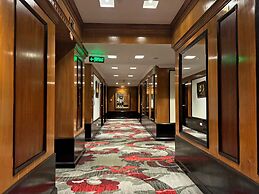 Hotel Sarina