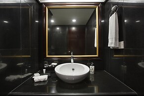Hotel Sarina