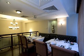 Hotel Sarina