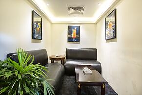 Hotel Sarina