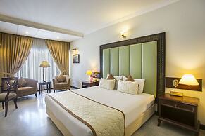 Hotel Sarina