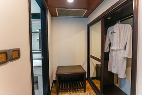Hotel Sarina