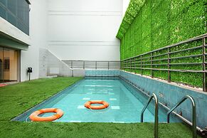 Hotel Sarina