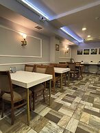 Wame Suite Hotel