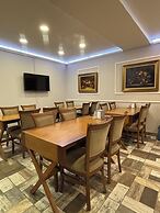 Wame Suite Hotel