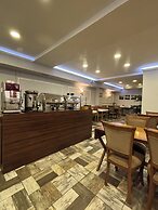 Wame Suite Hotel