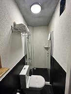 Corner Hot