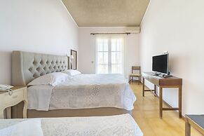 Hotel Agia Markella