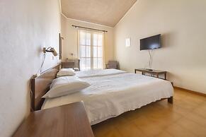 Hotel Agia Markella