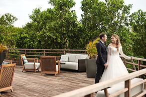 Sheraton New Caledonia Deva Spa & Golf Resort