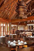 Sheraton New Caledonia Deva Spa & Golf Resort