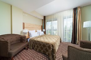 Denart Hotel