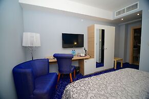 Denart Hotel