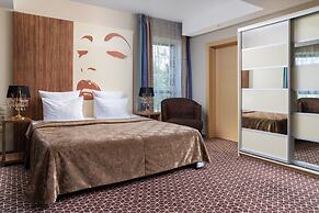 Denart Hotel