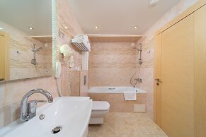 Denart Hotel