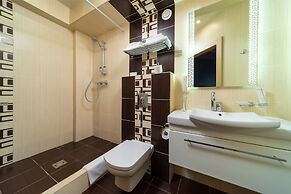 Denart Hotel