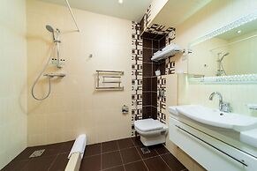 Denart Hotel