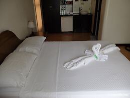 Turtle Inn Resort