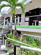 Turtle Inn Resort