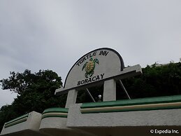 Turtle Inn Resort