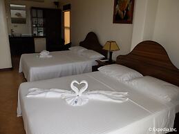 Turtle Inn Resort