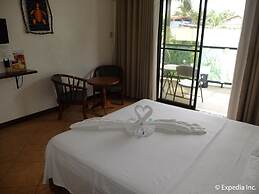 Turtle Inn Resort
