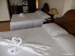 Turtle Inn Resort