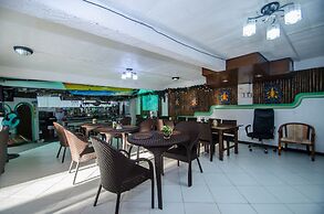 Turtle Inn Resort