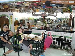 Turtle Inn Resort